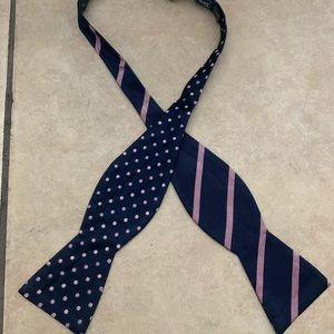 REVERSIBLE Bow Tie